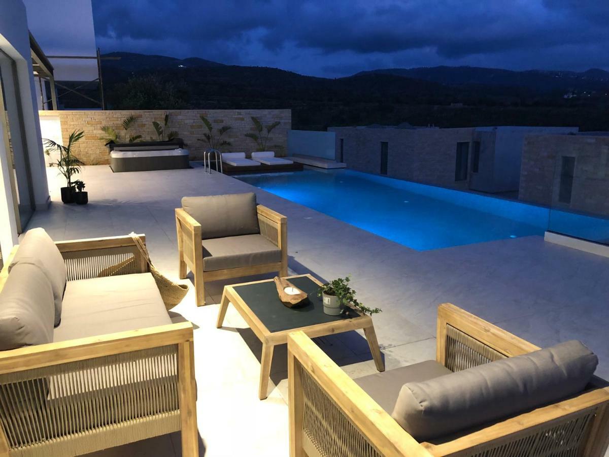 Golden Shore Paphos Exterior foto